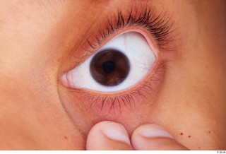 HD Eyes Umaira eye eyelash iris pupil skin texture 0002.jpg